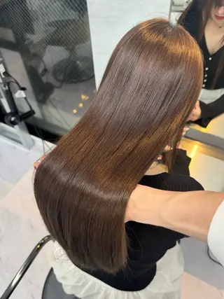 ロング Rita/髪質改善/ ブリーチなしWカラーのヘアスタイル