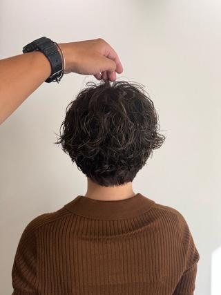 ショート カラー パーマ 田辺 一樹のヘアスタイル