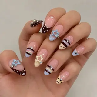 ネイル Luna Nail.Novaのネイルデザイン