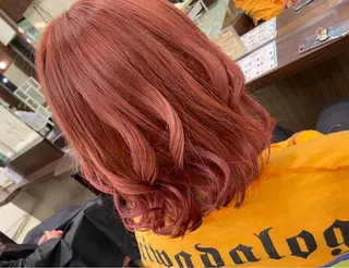 ミディアム 梶田 伸篤のヘアスタイル