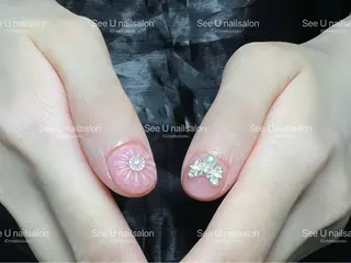 ネイル See.u モモ(南浦和)のネイルデザイン