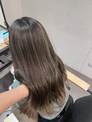 ロング トップスタイリスト/ アユミのヘアスタイル