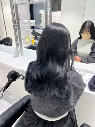 カラー 🎀韓国風暗髪 nana🎀のヘアスタイル