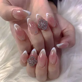 ネイル Tinaネイル 難波のネイルデザイン