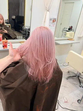 セミロング ))カラー特化(( 渡邉 怜のヘアスタイル