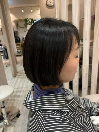 ミディアム 竹田 夏菜のヘアスタイル