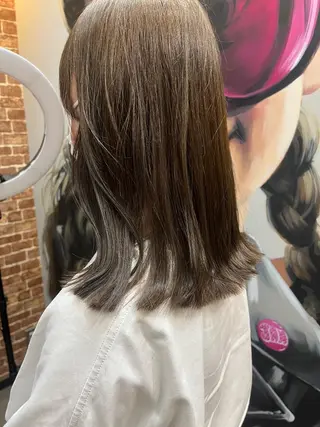 セミロング カラー パーマ ヘアアレンジ メンズ キッズ ネイル マツエク・マツパ アイブロウ 久木原 ゆりのヘアスタイル