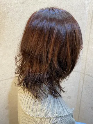 ミディアム カラー 長濱 俊のヘアスタイル