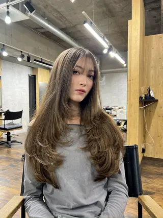 ロング カラー ヘアアレンジ レイヤー/顔周り 韓国ヘア森田和貴のヘアスタイル