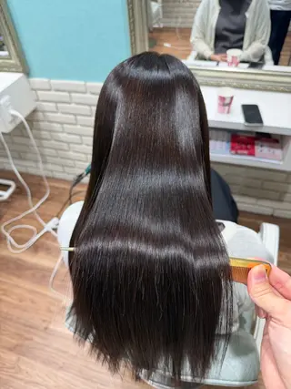 ロング カラー Rely リリーのヘアスタイル