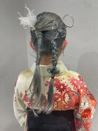 ヘアアレンジ 🐩透明感ミルクティ ーピンクニイナ🐩のヘアスタイル
