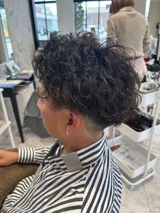 パーマ メンズ HANABUSA金田 恭平のヘアスタイル