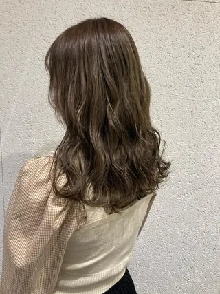 ミディアム カラー 💎髪質改善💎 西森千夏のヘアスタイル
