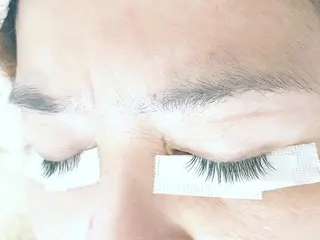 マツエク・マツパ アイラッシュサロン ナチュラリスの眉毛・アイブロウイメージ
