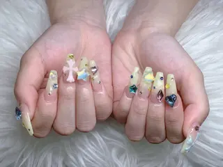 ネイル ANH ゴテゴテネイルのネイルデザイン