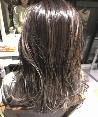 セミロング カラー 🍊新宿南口🍊 ERINAのヘアスタイル