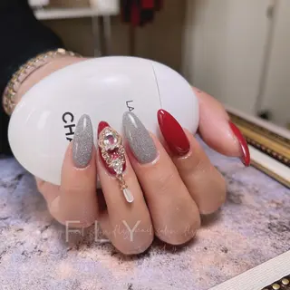 ネイル FLY Nail Salonのネイルデザイン