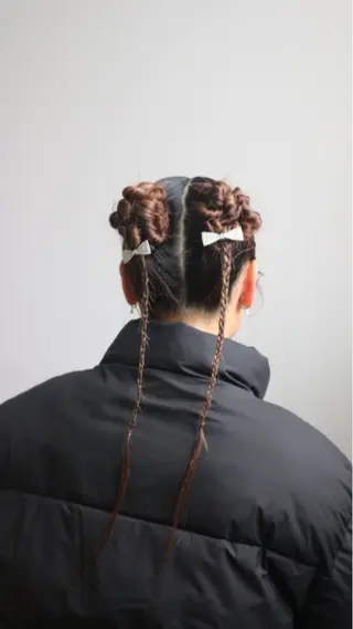 ロング ヘアアレンジ AKO .のヘアスタイル