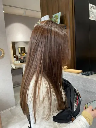 ロング 齋藤 真子のヘアスタイル