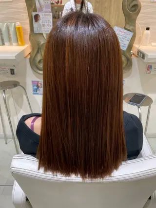 ミディアム 山本 真緒のヘアスタイル
