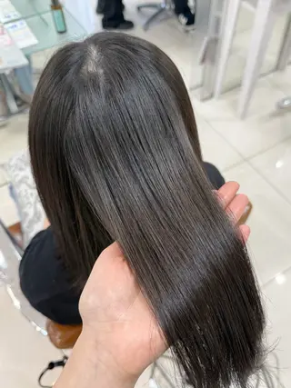 アスナ🩷 ツヤカラー/アレンジのヘアスタイル