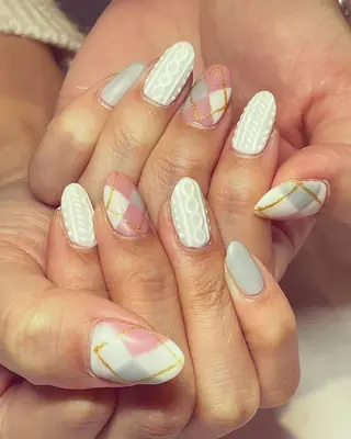 ネイル 西谷 (ネイリスト)のネイルデザイン