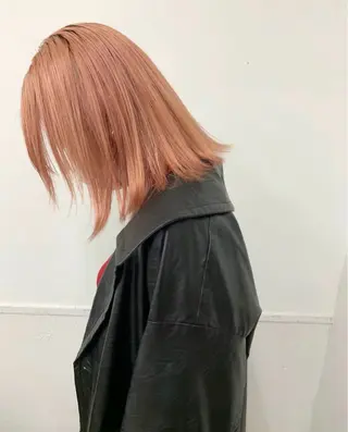 ミディアム カラー ADER 村本のヘアスタイル