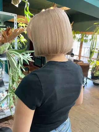 ミディアム カラー vivre libreのヘアスタイル