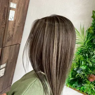 セミロング エヌプランツ 和泉府中のヘアスタイル