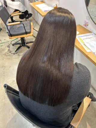 ロング 赤味消しくすみカラー 💕髪質改善/梅田のヘアスタイル