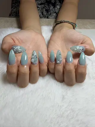 ネイル U.mi Nail Salonのネイルデザイン