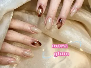 ネイル More Glam 池袋東口店のネイルデザイン
