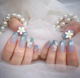 ネイル ISA_ BELLAのネイルデザイン