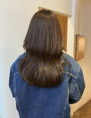 セミロング カラー loty すずなのヘアスタイル