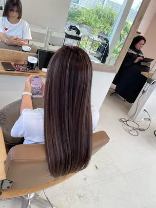 ロング 鈴木 妃帆未のヘアスタイル