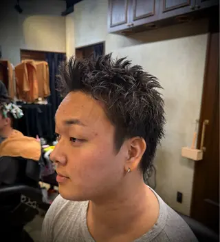 ショート メンズ 坂本 虹昂のヘアスタイル