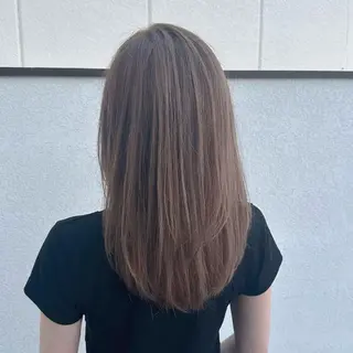 セミロング カラー 飯田 智也のヘアスタイル