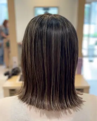 ミディアム Repose AMIのヘアスタイル