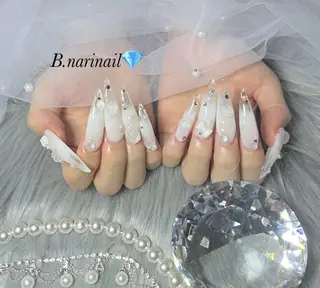 ネイル b.nari nailのネイルデザイン