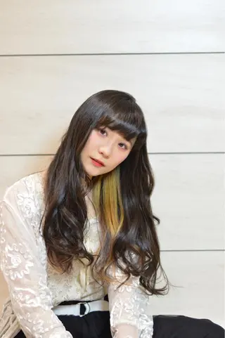 ロング カラー テラモト カズヨシのヘアスタイル