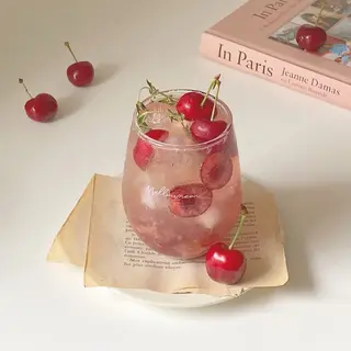Bianca葛西 🍒Hinanoのネイルデザイン