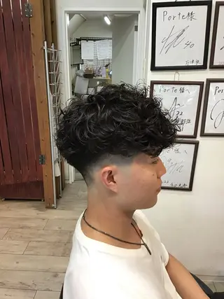 パーマ メンズ 中野 雄也のヘアスタイル