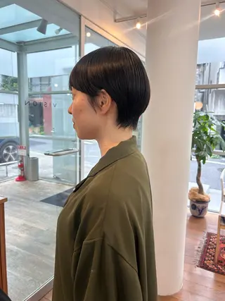 ショート かがやしづ ⭐️ベージュのヘアスタイル