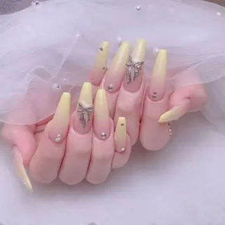 ネイル Amina nail salonのネイルデザイン