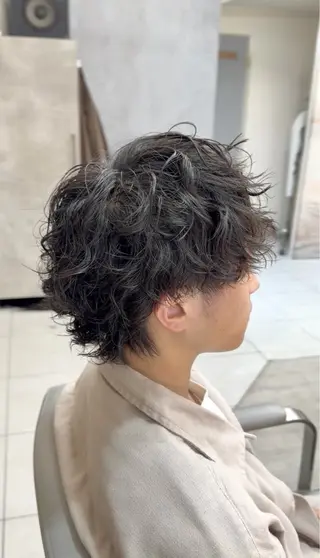 パーマ メンズ 颯/ツイスパ/波巻き /レディースモデルのヘアスタイル