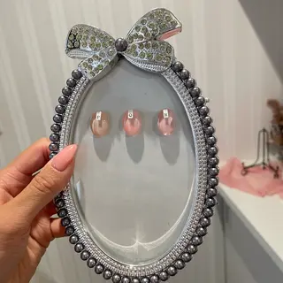 ネイル petit luxe 🎀narumiのネイルデザイン