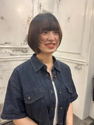 ショート ボブ・カラー 琴音のヘアスタイル