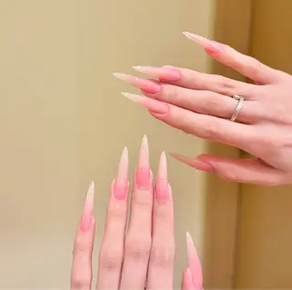 ネイル Dione Nail きよみのネイルデザイン