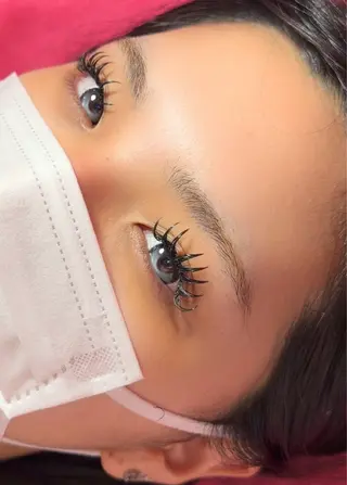 マツエク・マツパ SESUNNY セサニー MIUのマツエク・マツパデザイン