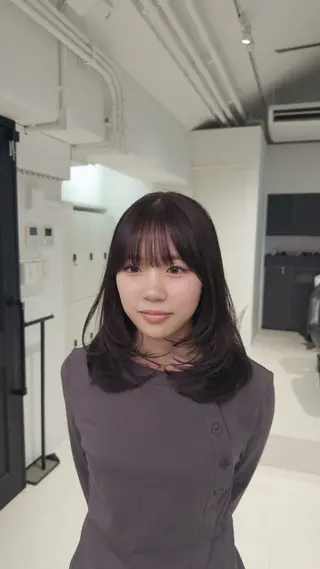 ミディアム カラー naturalカラー / Rukaのヘアスタイル
